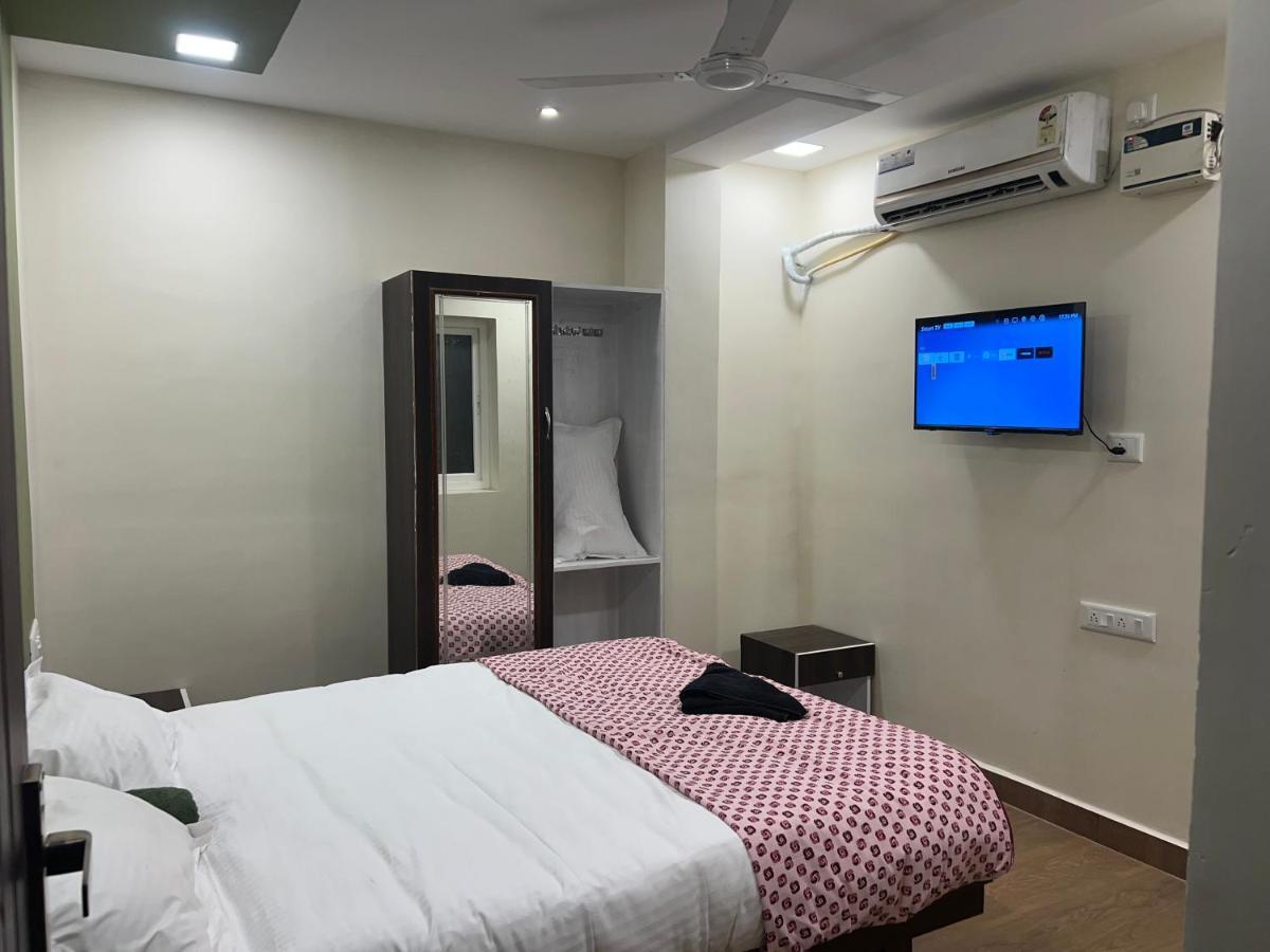 David Residency Hotel Madurai Bagian luar foto