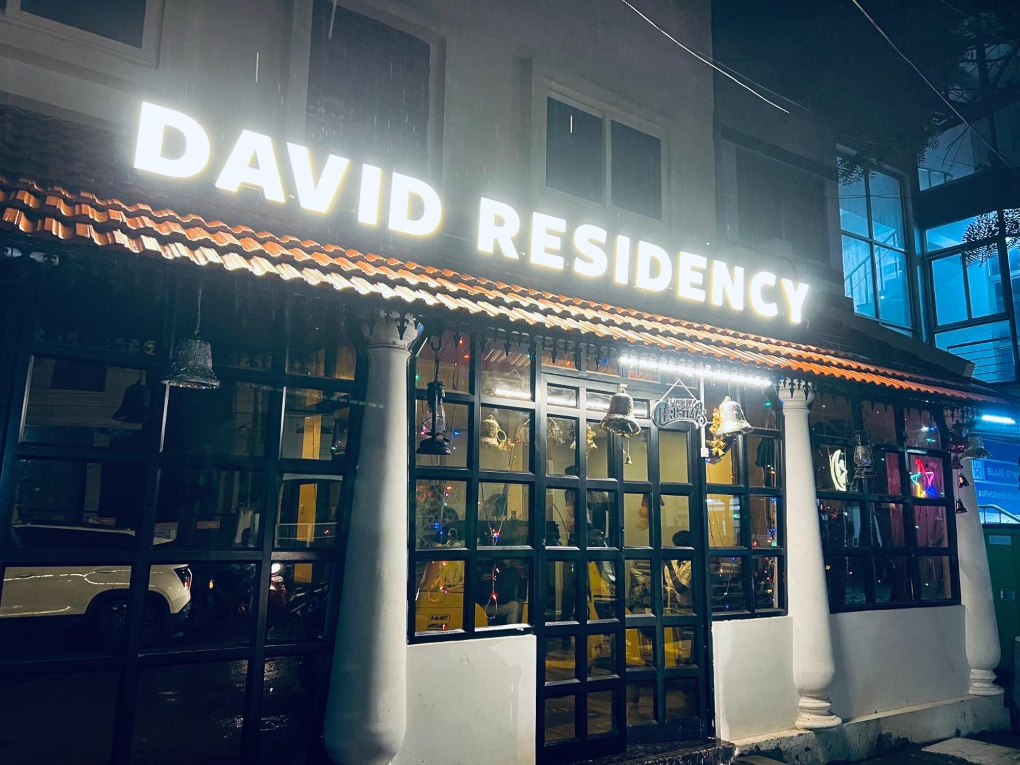 David Residency Hotel Madurai Bagian luar foto